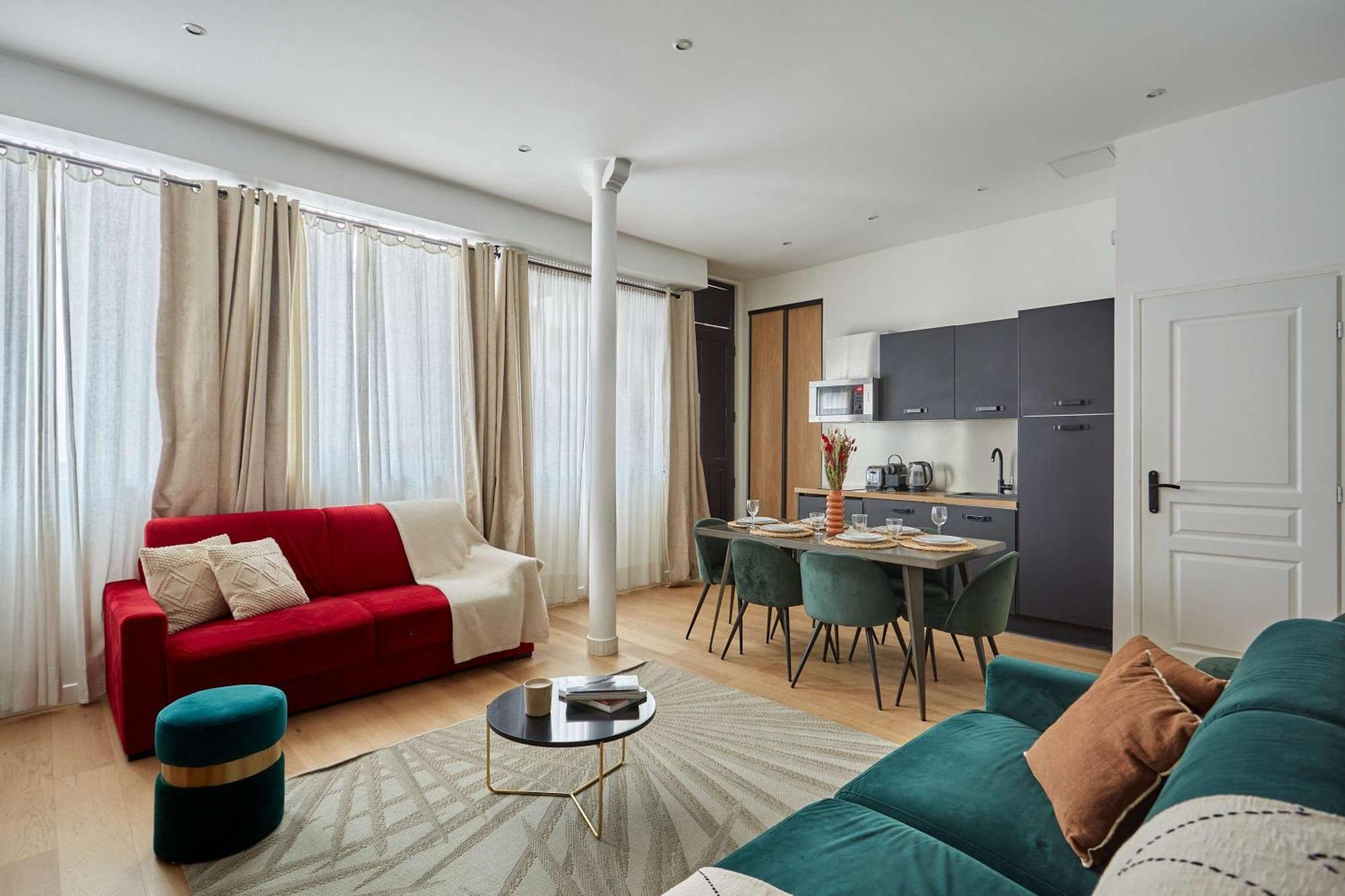 Appartement Center Of Sacre Coeur Pfont1 *